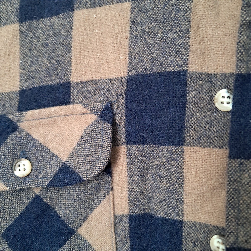 The Men's Store Black and Tan Plaid Shirt Jacket - Picture 12 of 12